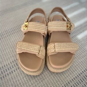 Steve Madden Tan Woven Sandals